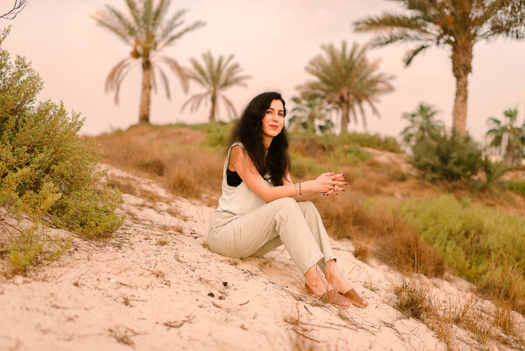Outdoor-Portrait-Session-Saadiyat-Abu-Dhabi-Sublimely-Sweet-Photography-2021