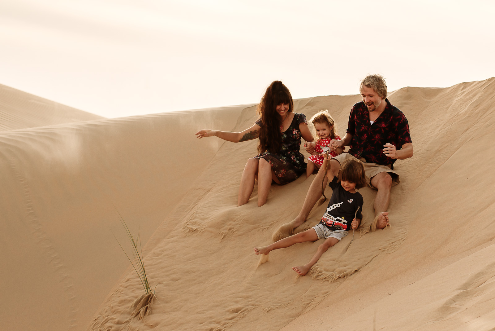 Family Desert Photo Shoot | ABU DHABI - sublimelysweet.com