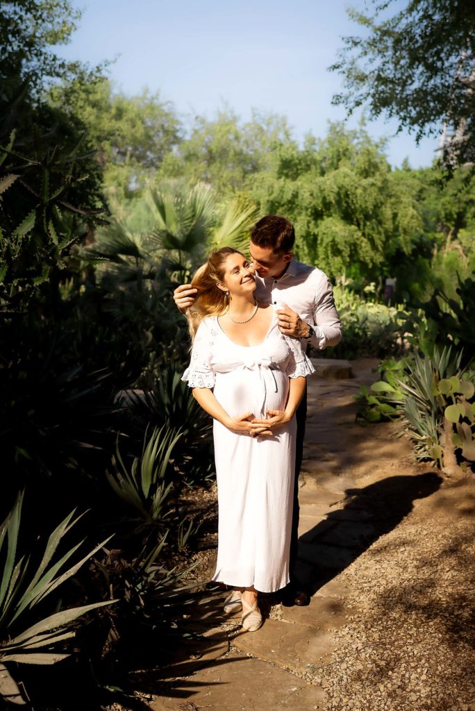 Park Maternity Photo Session Abu Dhabi by Sublimely Sweet Photography