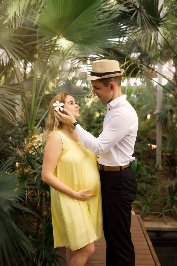 Park Maternity Photo Session Abu Dhabi by Sublimely Sweet Photography