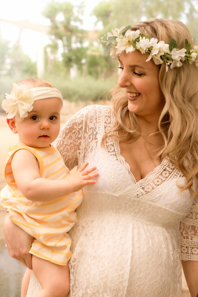 Park Maternity Photo Session Abu Dhabi by Sublimely Sweet Photography